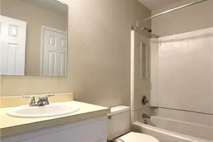 416 Bayberry Ct, Fayetteville, NC 28314 - Photo 18