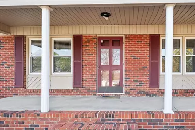 5907 Ormskirk Drive, Fayetteville, NC 28304 - Photo 4