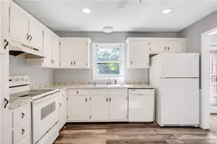 5907 Ormskirk Dr, Fayetteville, NC 28304 - Photo 12