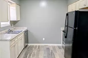 1013 Whisker Lake Dr, Fayetteville, NC 28312 - Photo 6