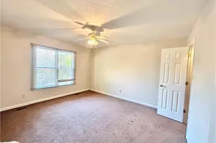 4324 Falls Dr, Hope Mills, NC 28348 - Photo 8