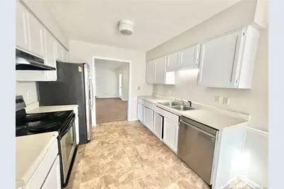 4324 Falls Drive, Hope Mills, NC 28348 - Photo 4