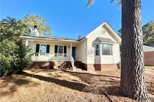 4324 Falls Dr, Hope Mills, NC 28348 - Photo 1