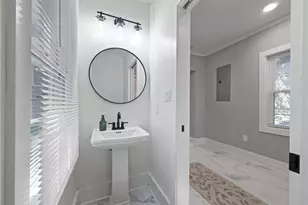 221 Sedberry St, Fayetteville, NC 28305 - Photo 32