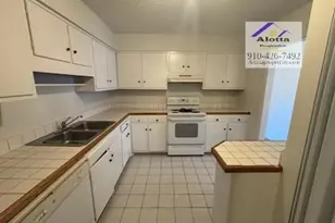 571-F Winding Creek Rd, Fayetteville, NC 28305 - Photo 4