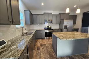 109 Forest Wood Dr, Salemburg, NC 28385 - Photo 8