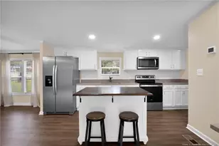 700 MacKay Ct, Raeford, NC 28376 - Photo 12