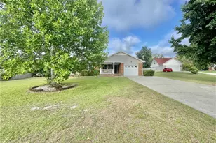 103 Peregrine Pl, Fayetteville, NC 28306 - Photo 2