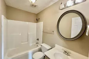 103 Peregrine Pl, Fayetteville, NC 28306 - Photo 8