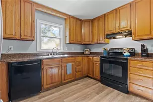 5550 Hedrick Dr, Fayetteville, NC 28303 - Photo 8