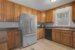 5550 Hedrick Dr, Fayetteville, NC 28303 - Photo 14