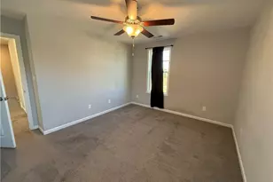 1045 Bombay Dr, Fayetteville, NC 28312 - Photo 14