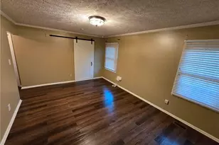 7027 Kittridge Dr, Fayetteville, NC 28314 - Photo 10