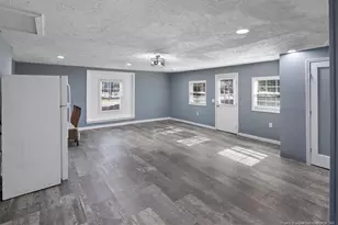 2101 N McMillan Ave, Lumberton, NC 28358 - Photo 10