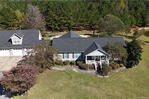 120 Mockingbird Ln, Spring Lake, NC 28390 - Photo 2