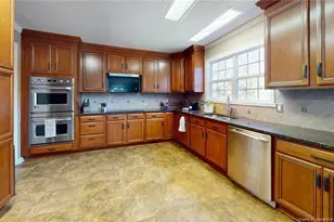 120 Mockingbird Ln, Spring Lake, NC 28390 - Photo 10