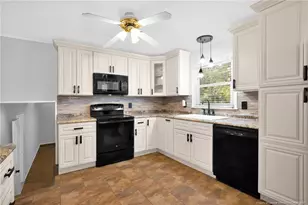 7258 Godfrey Dr, Fayetteville, NC 28303 - Photo 12