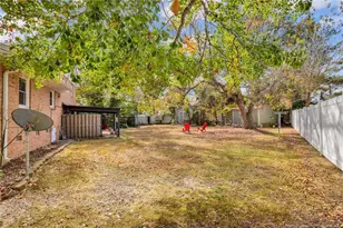 7258 Godfrey Dr, Fayetteville, NC 28303 - Photo 34