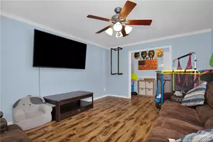 4935 Pinewood Dr, Hope Mills, NC 28348 - Photo 8