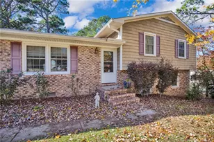 4935 Pinewood Dr, Hope Mills, NC 28348 - Photo 4