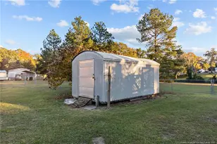 510 E Donaldson Ave, Raeford, NC 28376 - Photo 36