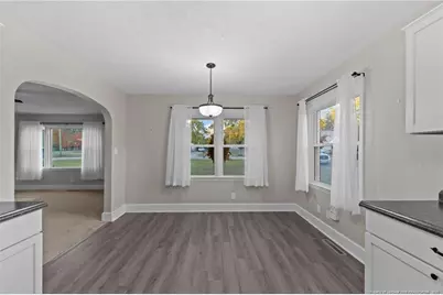 510 E Donaldson Avenue, Raeford, NC 28376 - Photo 16