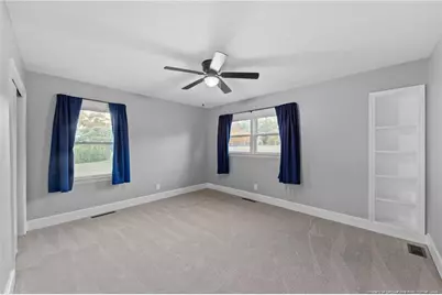 510 E Donaldson Avenue, Raeford, NC 28376 - Photo 28