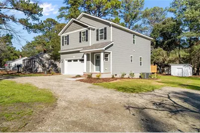 1010 W Saunders Avenue, Aberdeen, NC 28315 - Photo 2