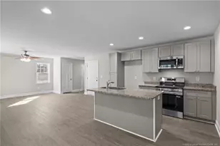 1010 W Saunders Ave, Aberdeen, NC 28315 - Photo 16