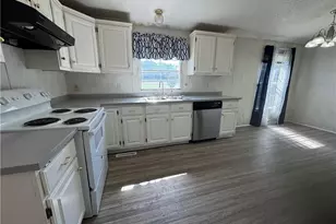 3082 Alamac Rd Rd, Lumberton, NC 28358 - Photo 12