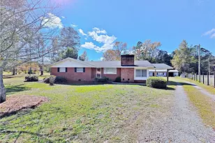 764 Old Vander Rd, Fayetteville, NC 28312 - Photo 2