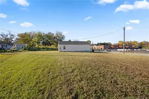 303 W Martin St, Benson, NC 27504 - Photo 24