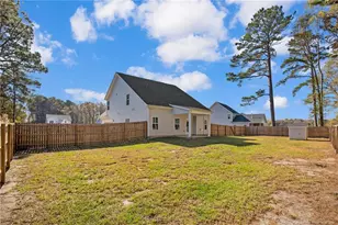 6939 Running Fox Road, Hope Mills, NC 28348 - Photo 32