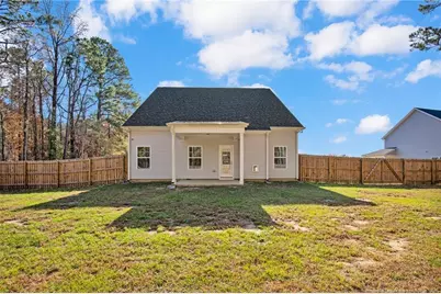 6939 Running Fox Road, Hope Mills, NC 28348 - Photo 2