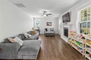 1423 Creekwood Rd, Hope Mills, NC 28348 - Photo 18