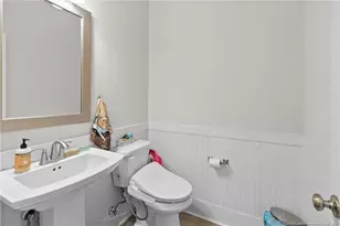 1423 Creekwood Rd, Hope Mills, NC 28348 - Photo 24