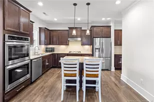 1423 Creekwood Rd, Hope Mills, NC 28348 - Photo 16