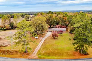 406 McFarland Rd, Broadway, NC 27505 - Photo 2