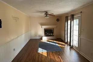 180 Castle Rd, Lumberton, NC 28358 - Photo 6