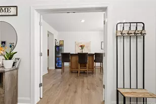 221 Umstead St, Sanford, NC 27330 - Photo 6