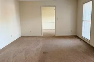 7175 Lansing Ct, Fayetteville, NC 28303 - Photo 2