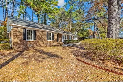 5890 Waccamaw Court, Fayetteville, NC 28314 - Photo 2