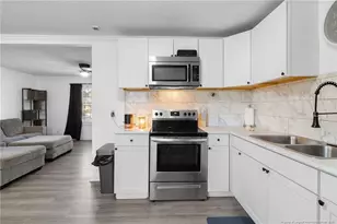 6493 Portsmouth Dr, Fayetteville, NC 28314 - Photo 8