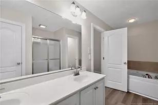 911 Cora Lee Dr, Fayetteville, NC 28303 - Photo 14