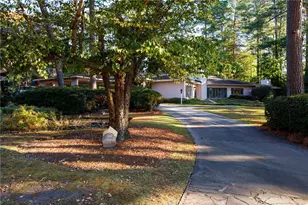 440 Valley Rd, Fayetteville, NC 28305 - Photo 2