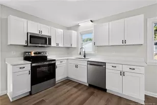 5131 Longbranch Dr, Fayetteville, NC 28303 - Photo 8