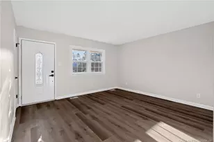 5131 Longbranch Dr, Fayetteville, NC 28303 - Photo 4