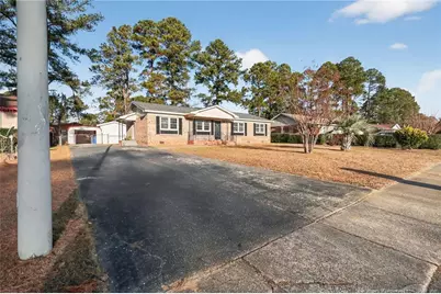 5131 Longbranch Drive, Fayetteville, NC 28303 - Photo 2