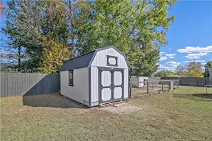 6516 Bonnie Bell Ln, Fayetteville, NC 28314 - Photo 44