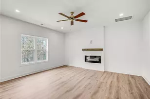 189 Travelers Wy, Lillington, NC 27546 - Photo 10